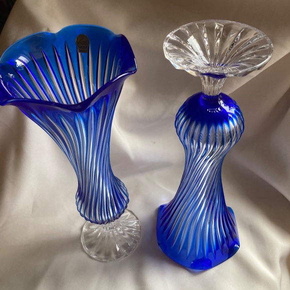 Cristal D'Arques Blue Vases Scalloped Footed Twist Stem 24% Lead Crystal France - Picture 2 of 8